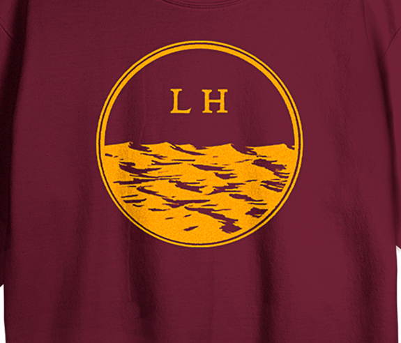 maroon crewneck sweatshirt